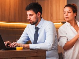 5 zodiac signs who are suspicious of their partners