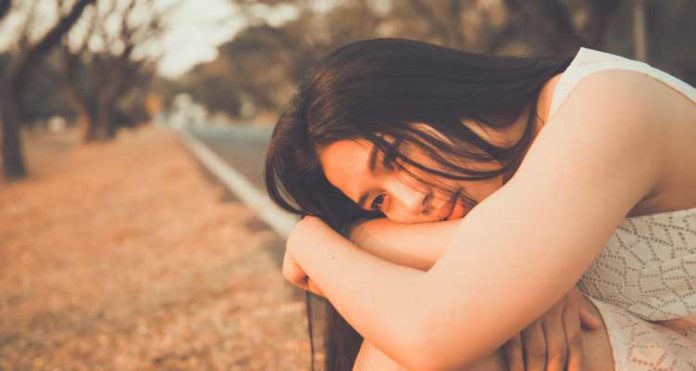 Know which zodiac signs take a breakup personally Know which zodiac signs take a breakup personally